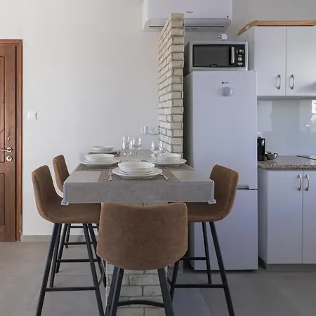 Eden Blue-horizon 1b, Paphos, Sea View, Pool Appartement Konia