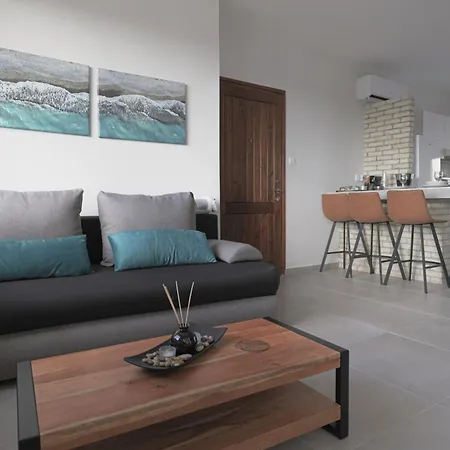 Eden Blue-horizon 1b, Paphos, Sea View, Pool Konia