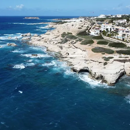 Eden Blue-horizon 1b, Paphos, Sea View, Pool Apartment *