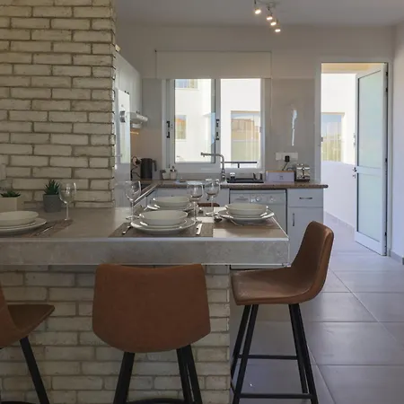 Eden Blue-horizon 1b, Paphos, Sea View, Pool * Konia