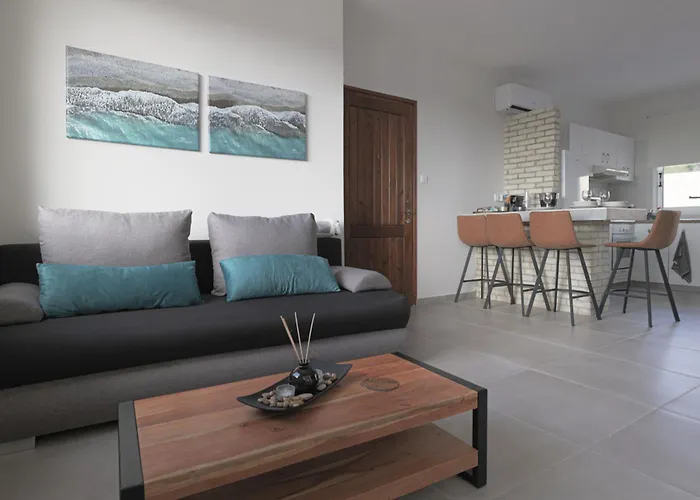 Eden Blue-horizon 1b, Paphos, Sea View, Pool Konia