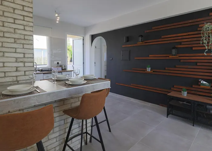 Eden Blue-horizon 1b, Paphos, Sea View, Pool * Konia