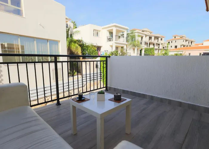 Eden Blue-horizon 1b, Paphos, Sea View, Pool Apartmán